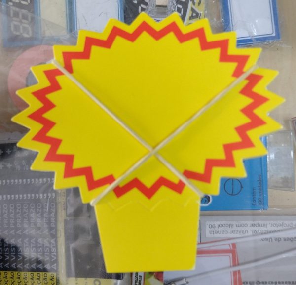 Etiquetas em papelao, c/50unidades.