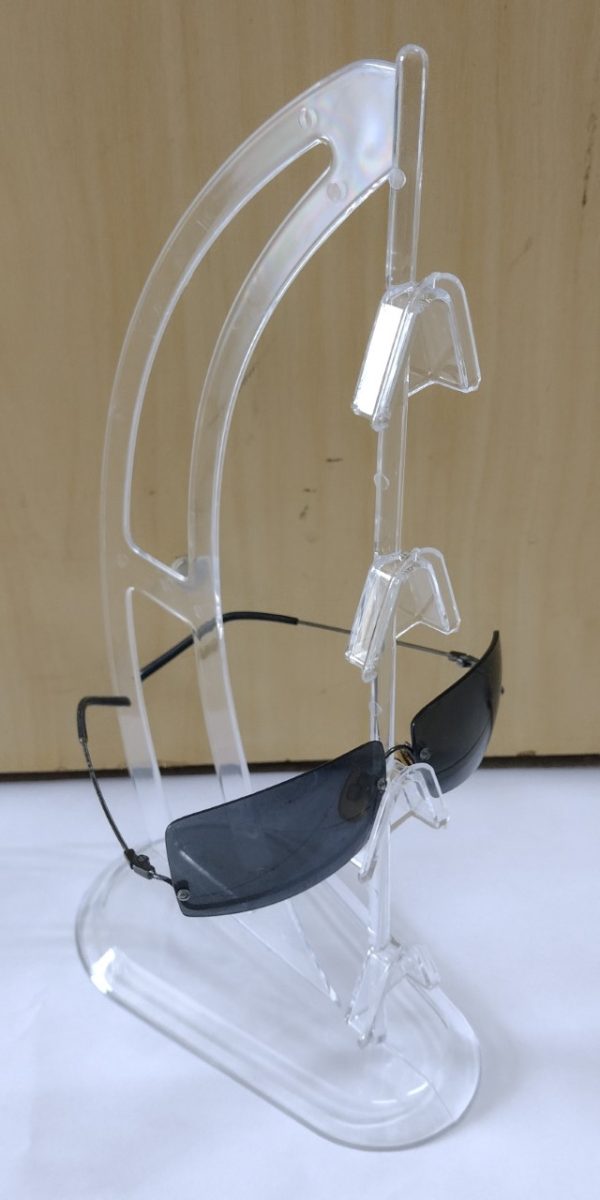 Expositor p/4 oculos, transparente.