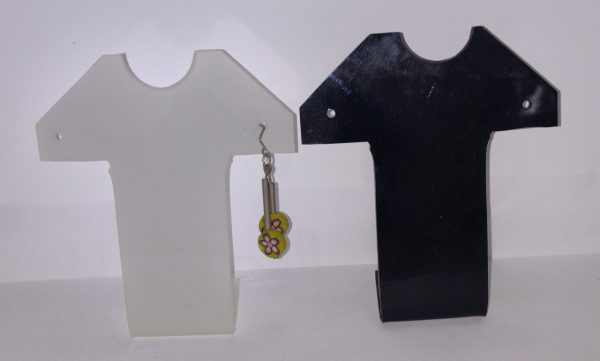 Expositor brinco tipo camiseta, alt.9cm.