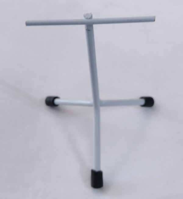 Expositor p/calçado p/vitrine, branco/cromado, alt.7cm.